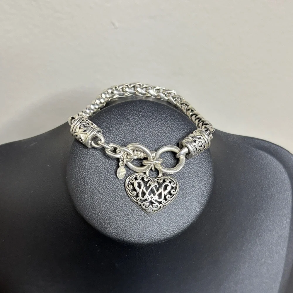 ESPECIALLY YOURS Retired Premier Designs Bracelet Heart Charm